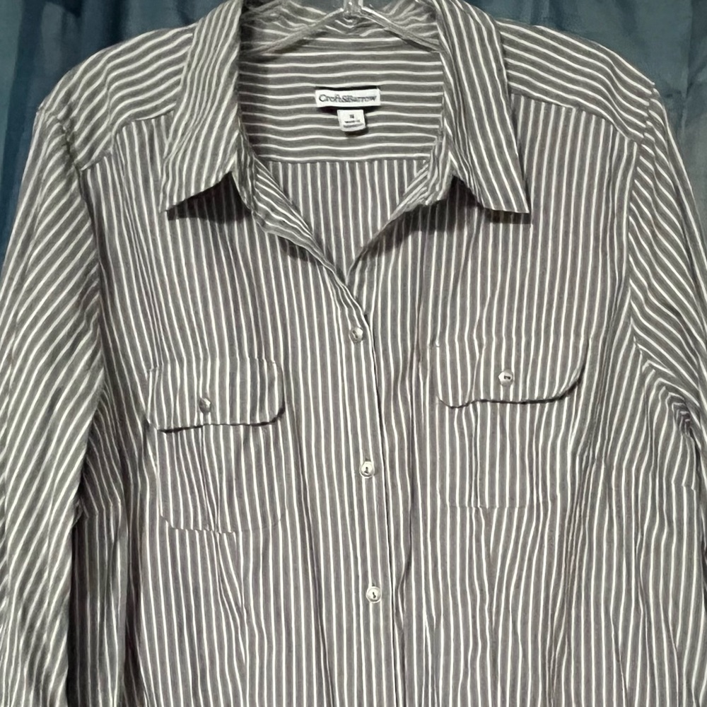 Nice Button down Blouse. Plus size 1X